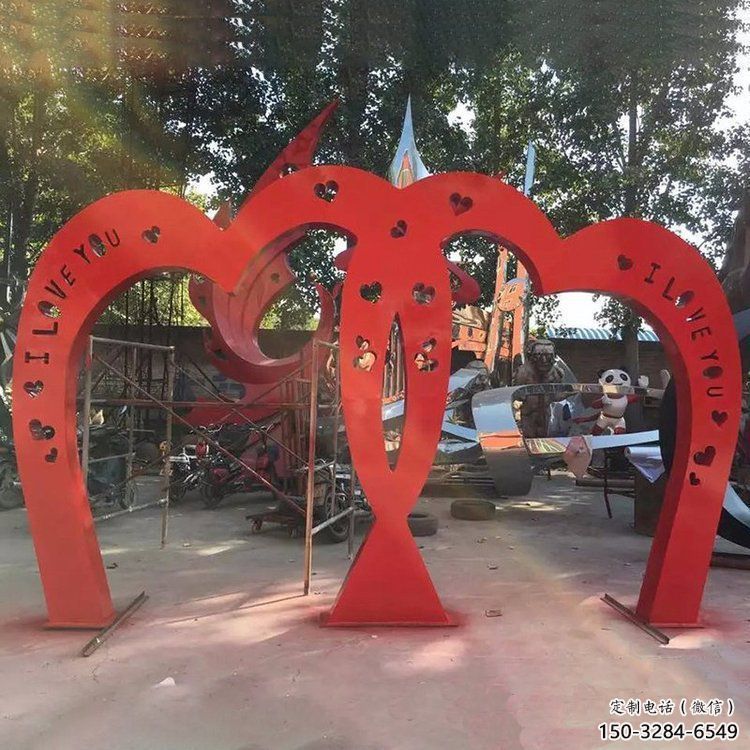 展示雕塑定制,小區(qū)雕塑,不銹鋼心心相印雕塑提供 展示雕塑定制,小區(qū)雕塑,不銹鋼心心相印雕塑提供
